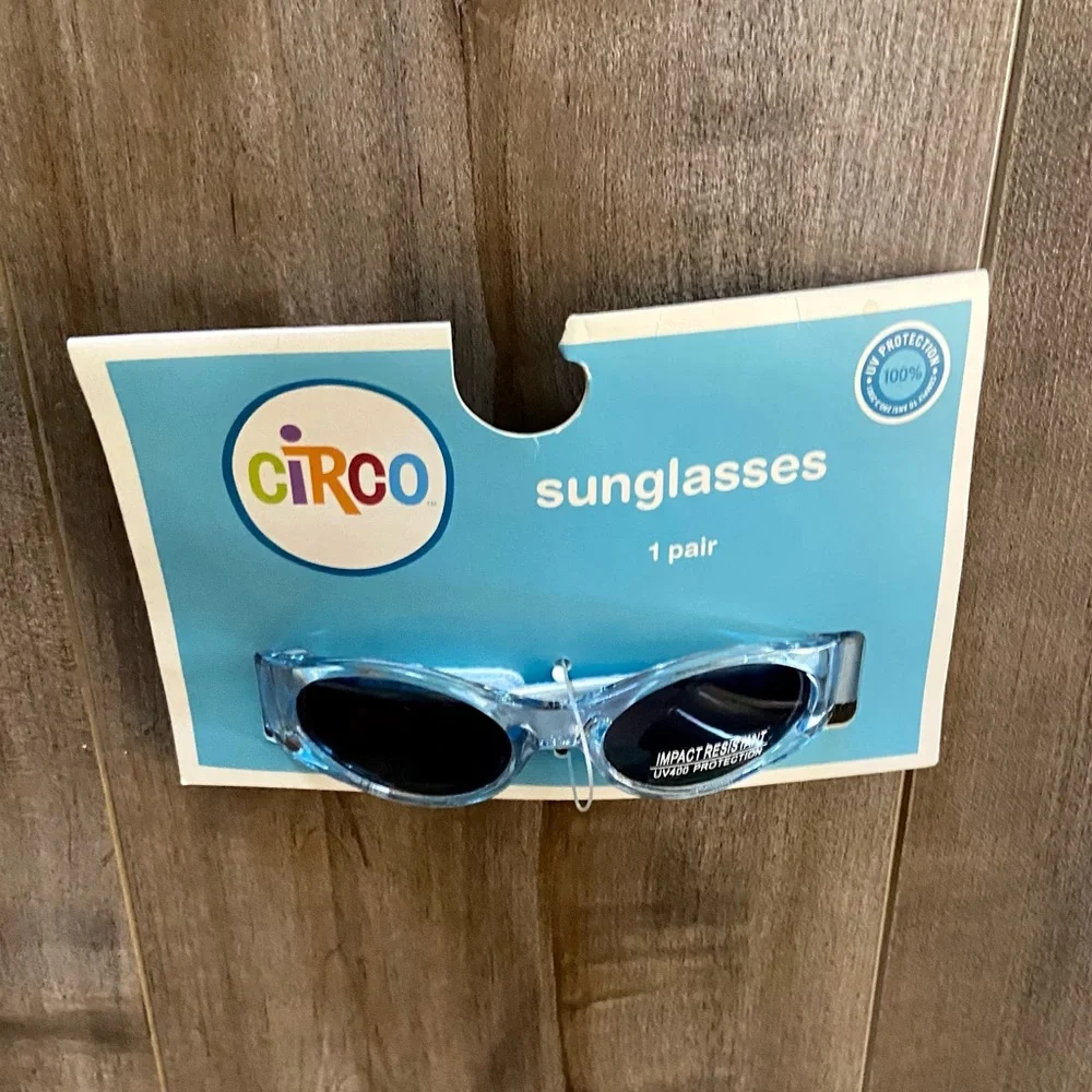 Circo Baby Toddler Sunglasses in Blue w/Flexible Adjustable Band UV Protecting
